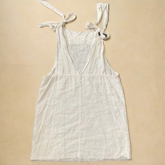 Blue Blush Tie Strap Ivory Linen Mini Dress with Pockets - Picture 2 of 3